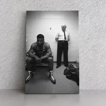 18-летний Майк Тайсон на фото со Своим тренером Касом Д'Амато Перед своим первым профессиональным боем Картина на холсте Гостиная Спальня