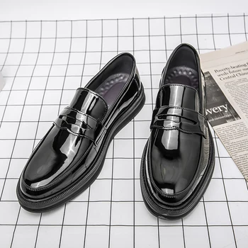 Кожаная обувь мужская 2022 новая мужская деловая кожаная обувь корейская модная повседневная обувь белые туфли мужские модельные туфли мужская обувь